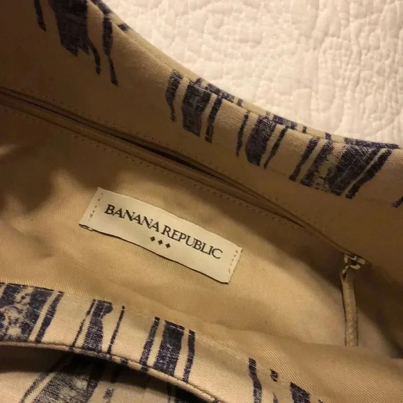 Banana Republic linen beige/blue bag - Picture 6 of 10